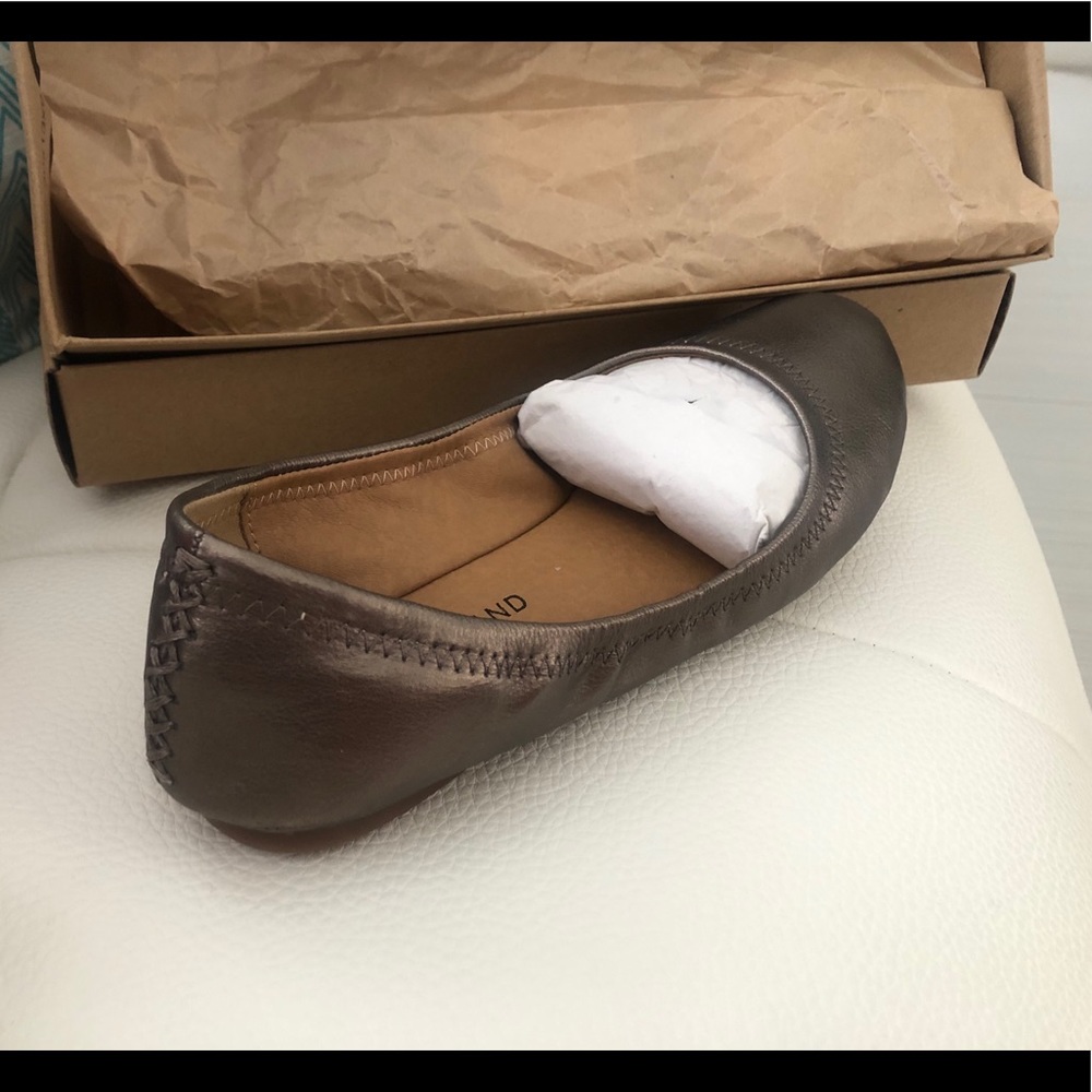 Shoes - Picture 2 of 2